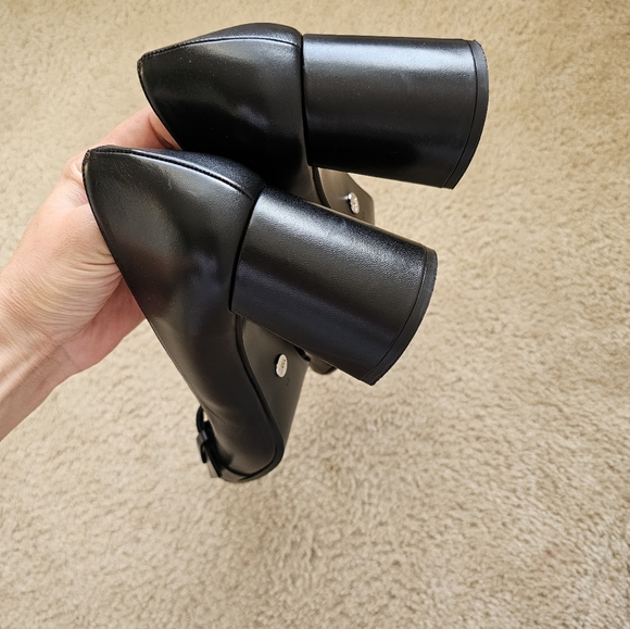 Zara - Picture 2 of 7